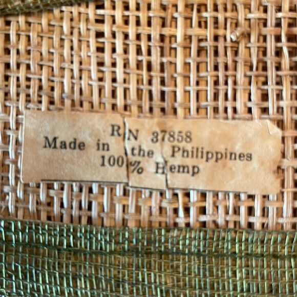 Set of 4 Vintage Hemp Embroidered Placemats - Picture 7 of 7